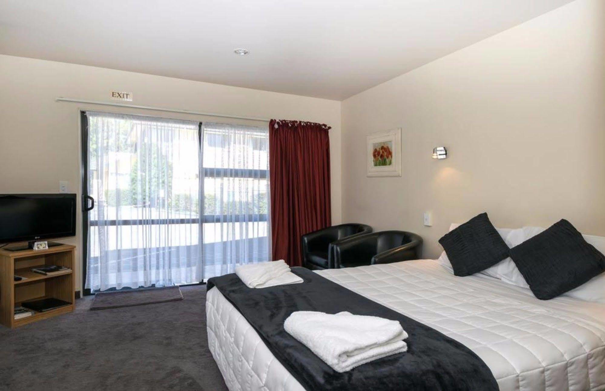 Ashleigh Court Motel Blenheim Extérieur photo